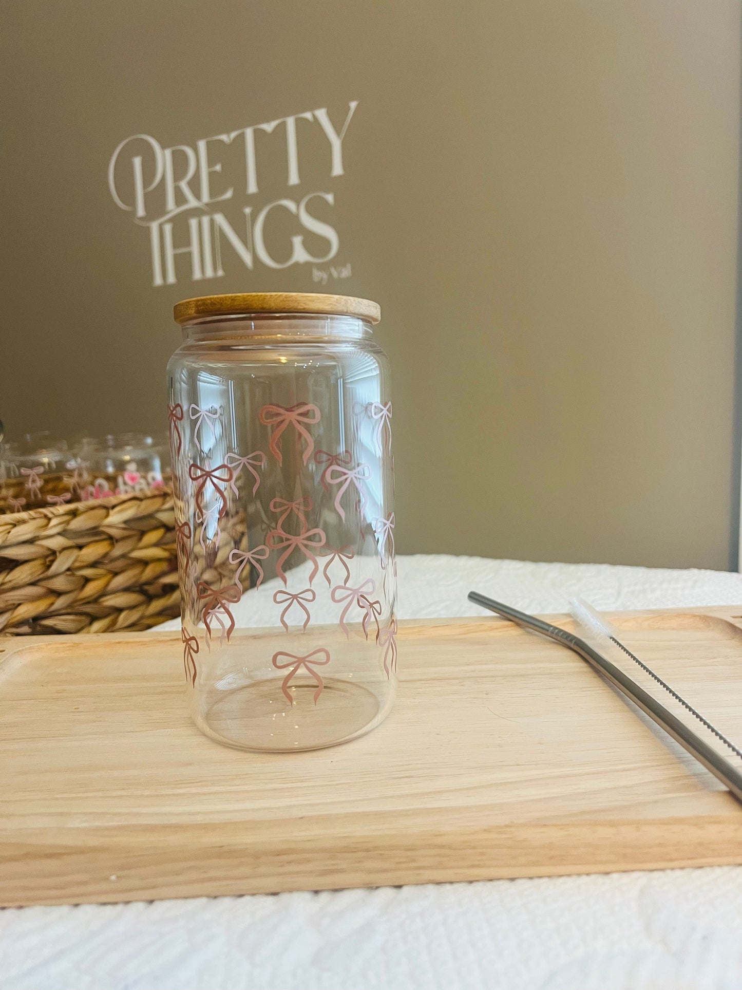 Dainty bows - Iced Coffee Clear Glass Can Tumbler